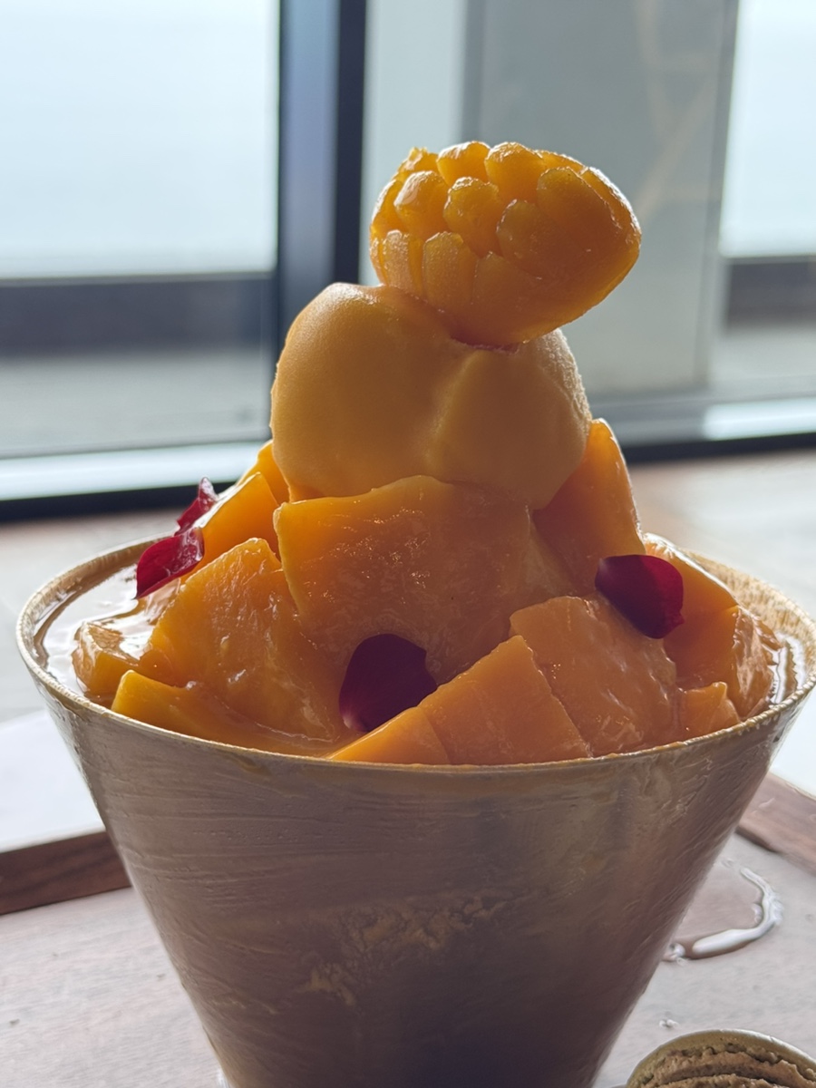 아난티 앳 부산 코브 맥퀸즈 라운지 사진 5