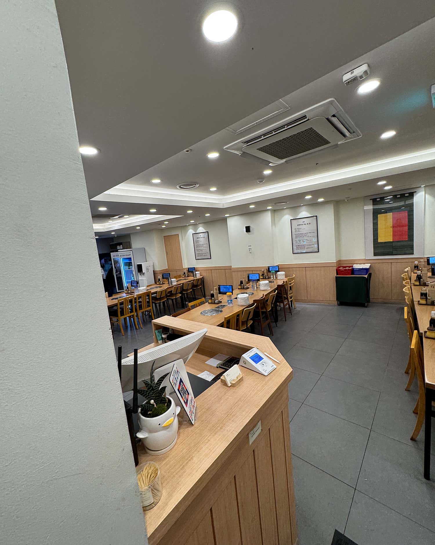 효담칼국수 닭한마리 명동본점 사진 4