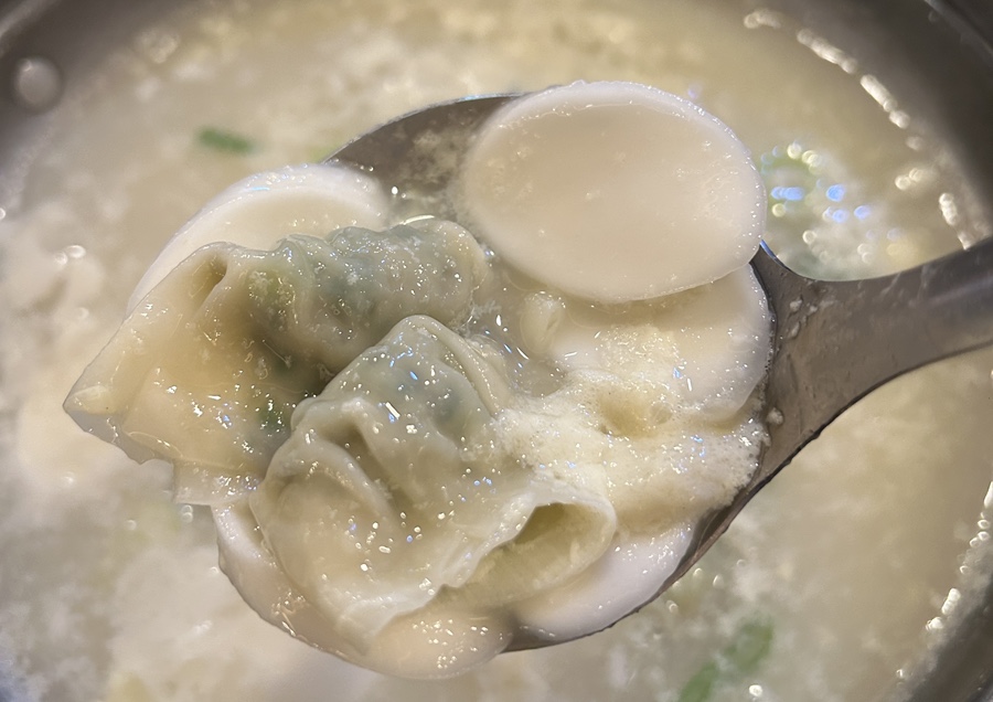 만족오향족발 시청점 사진 4