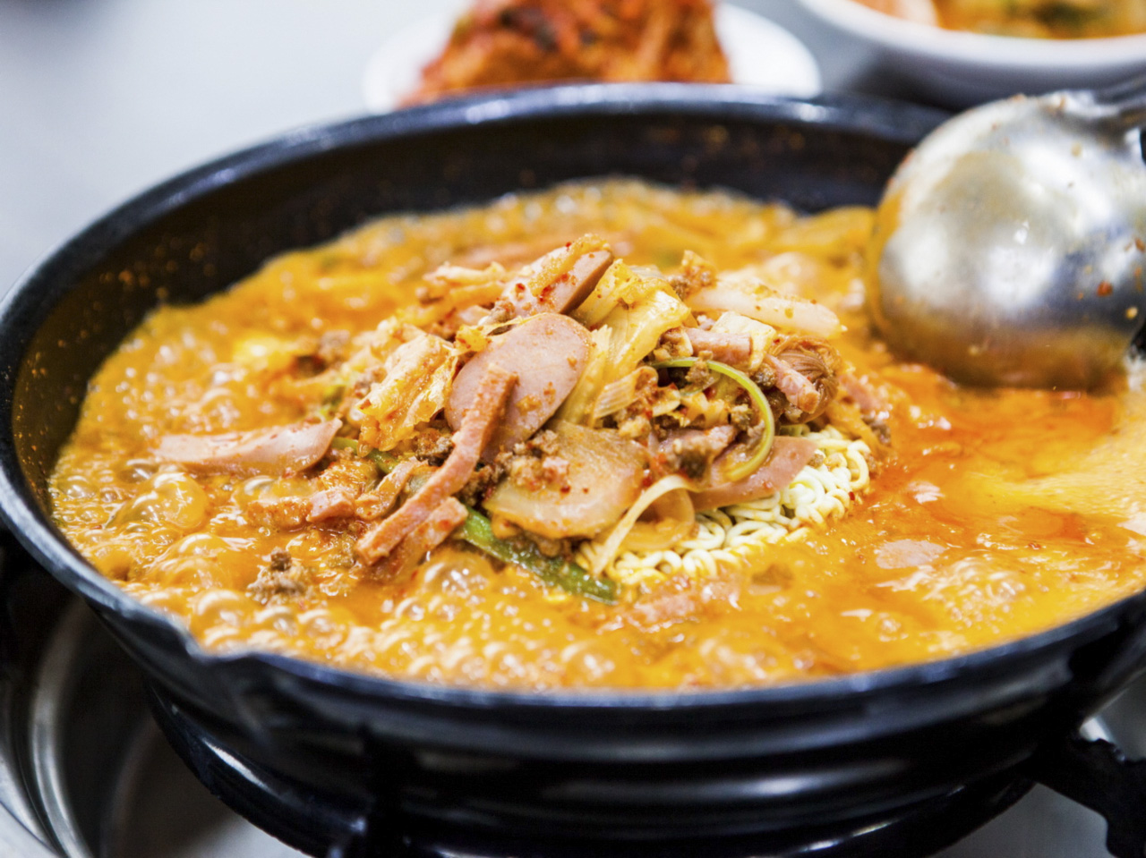 송탄 최네집부대찌개 본점 사진