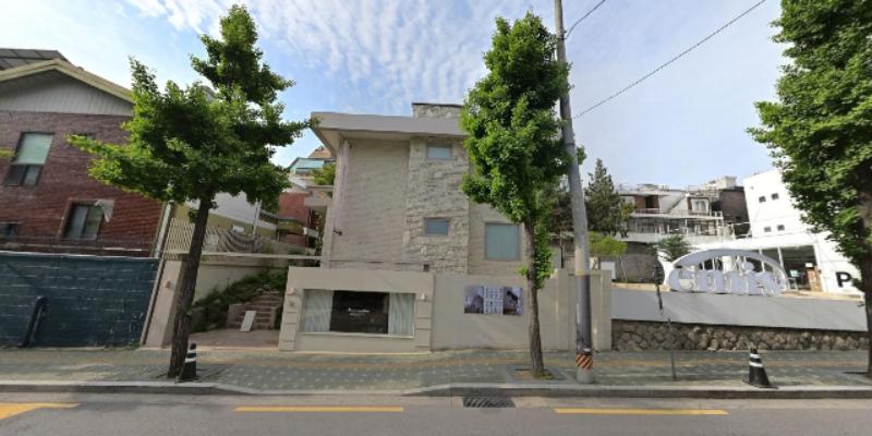 망고매니플리즈 한남플래그쉽스토어 사진 2