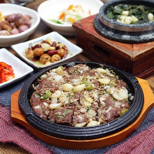 돌집식당 사진 1