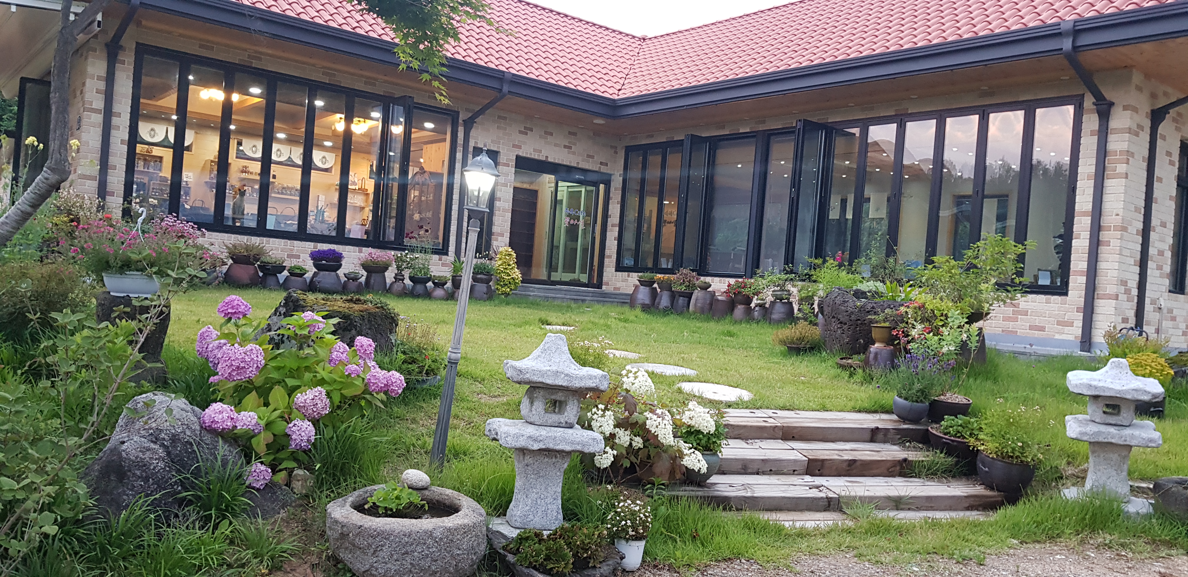 꽃마실 족욕카페 사진 2