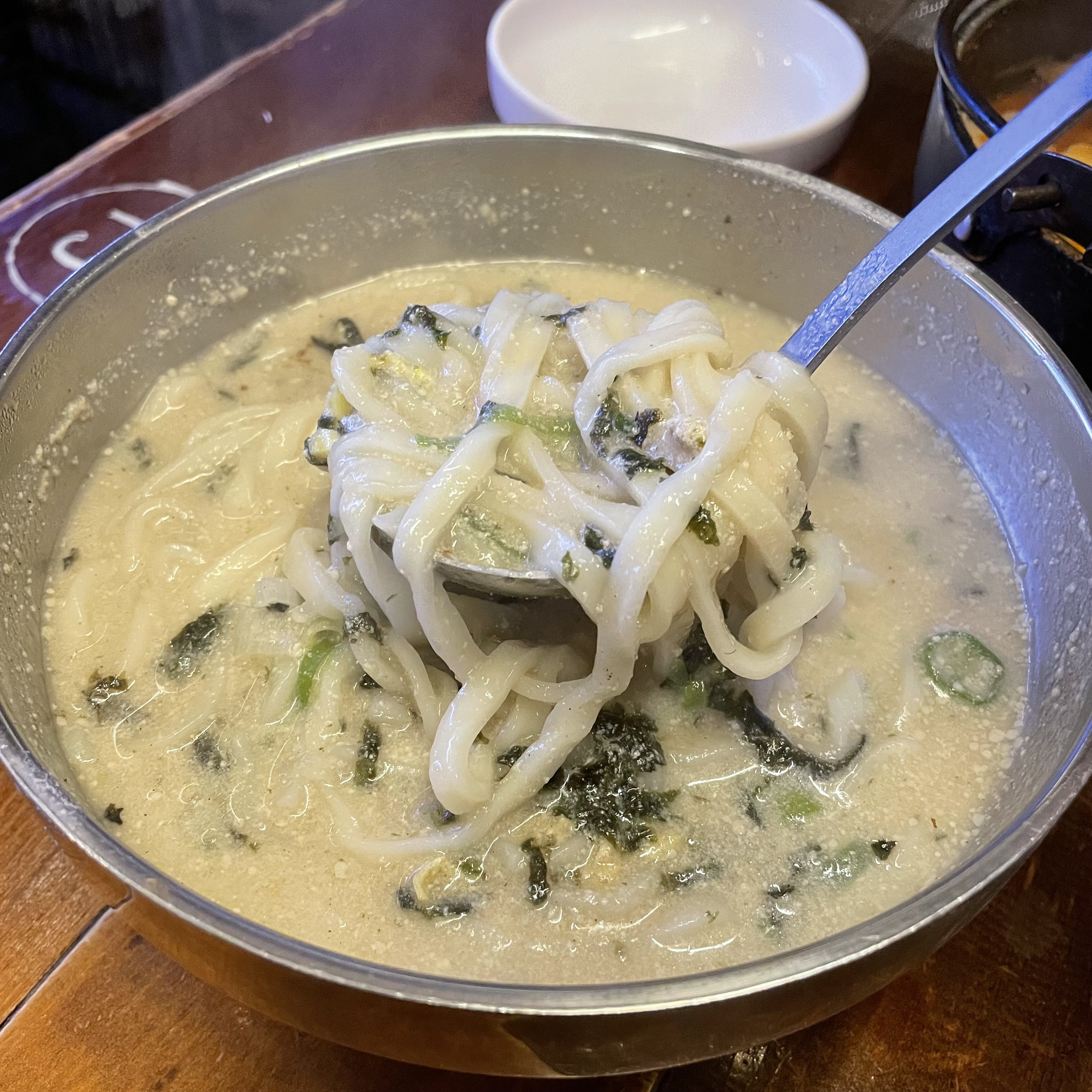 체부동잔치집 사진 5