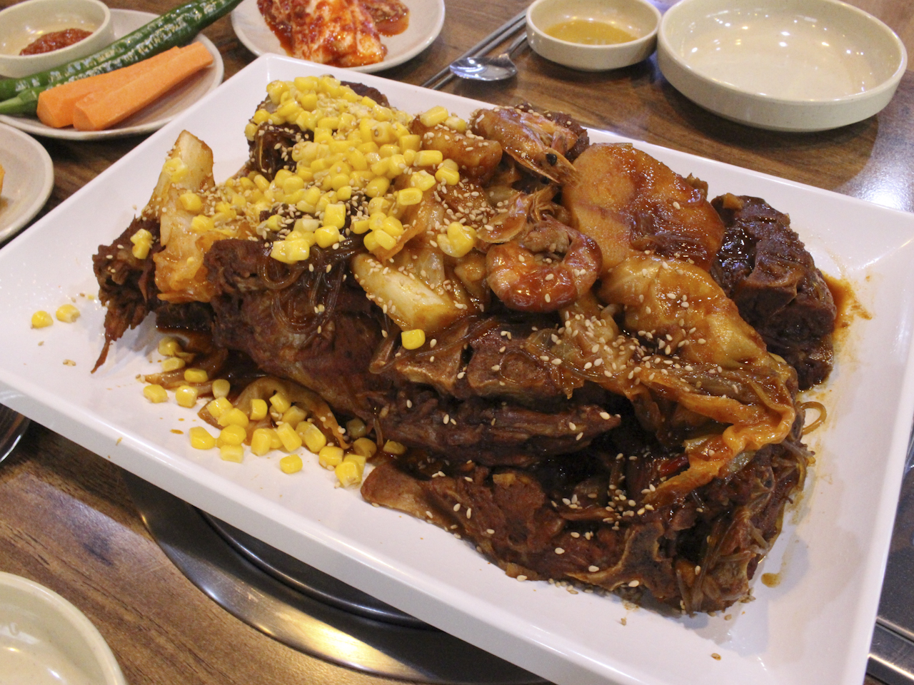천하뼈다귀감자탕 사진