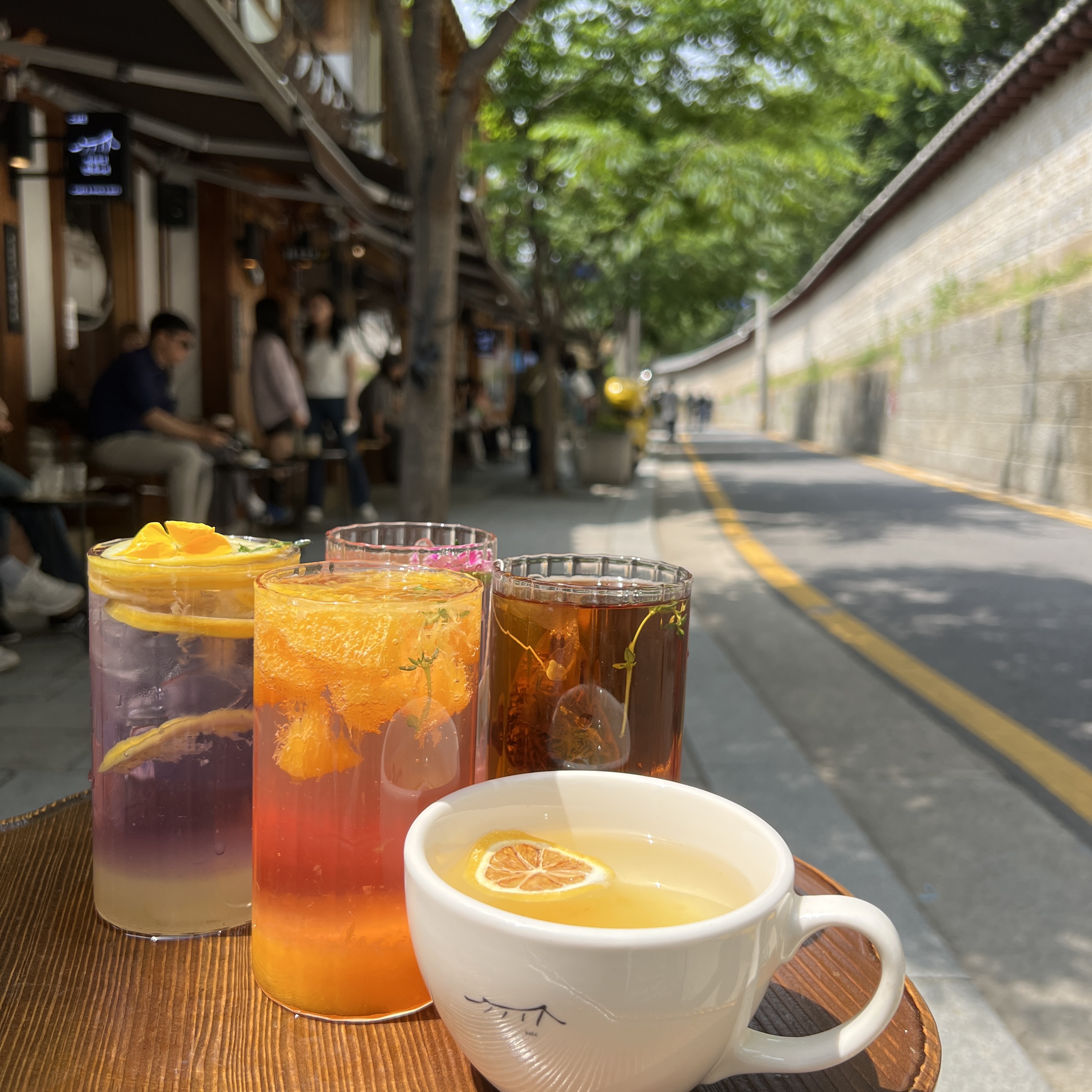 서순라길 한옥카페 사진 1