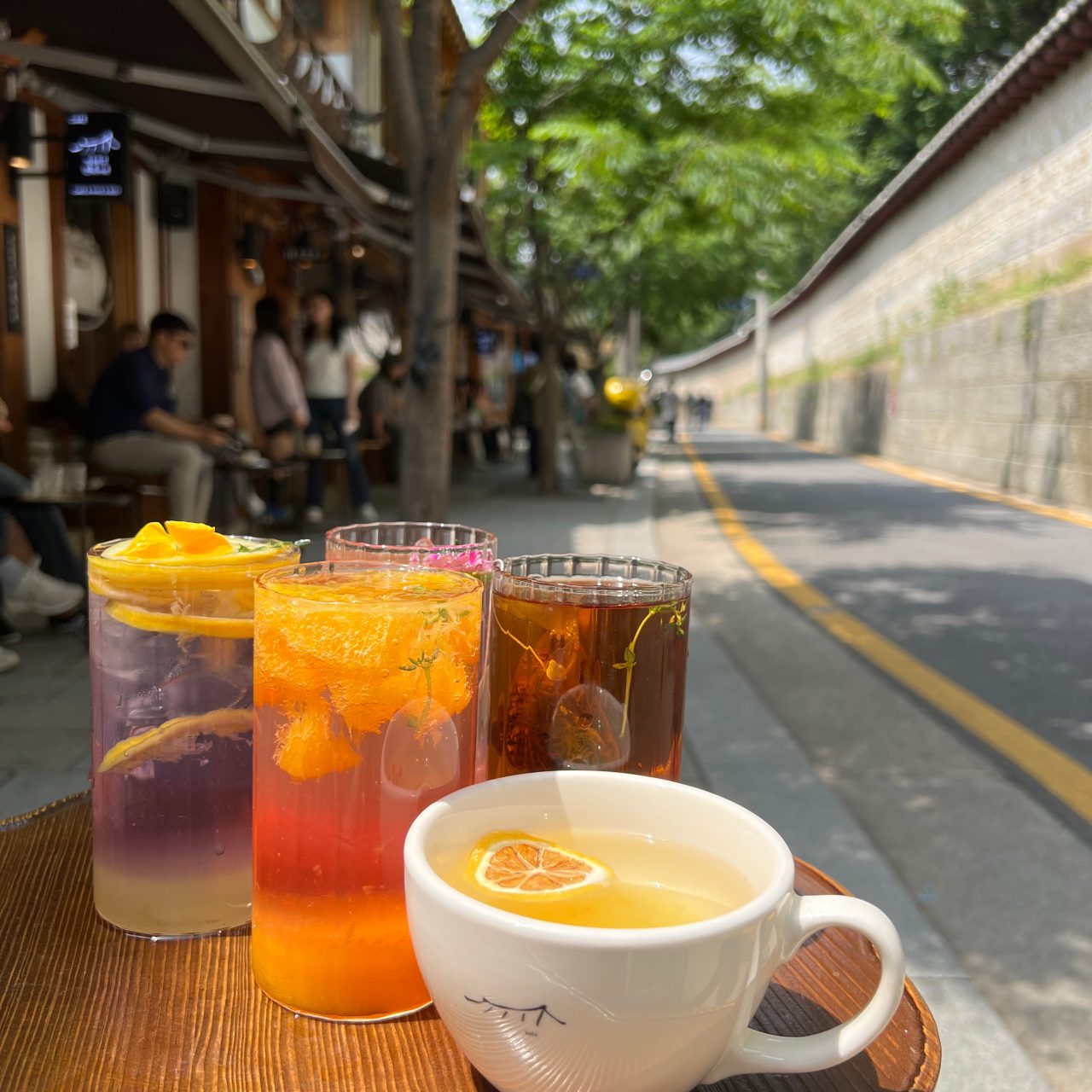 서순라길 한옥카페 사진