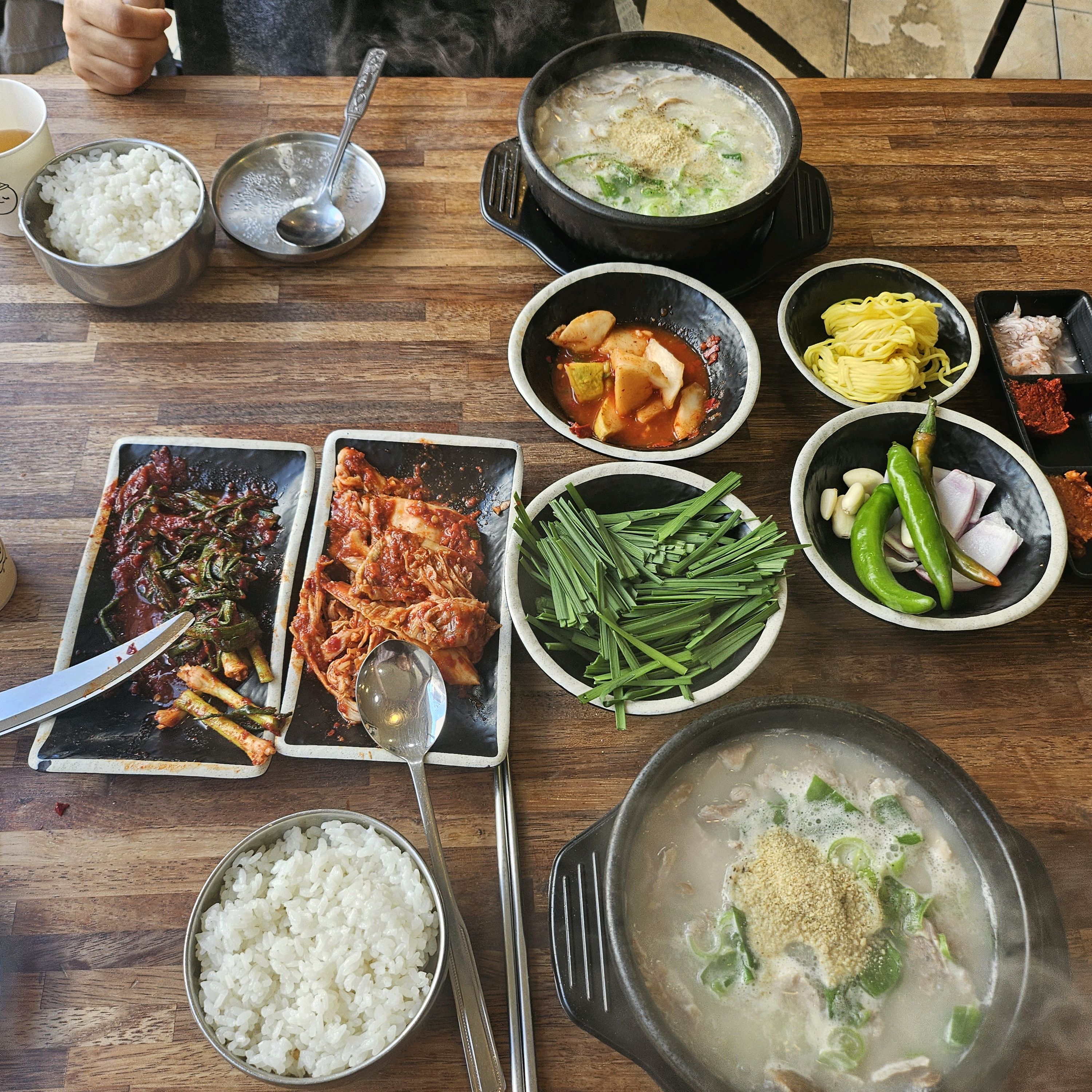 가마솥밀양돼지국밥 사진 4