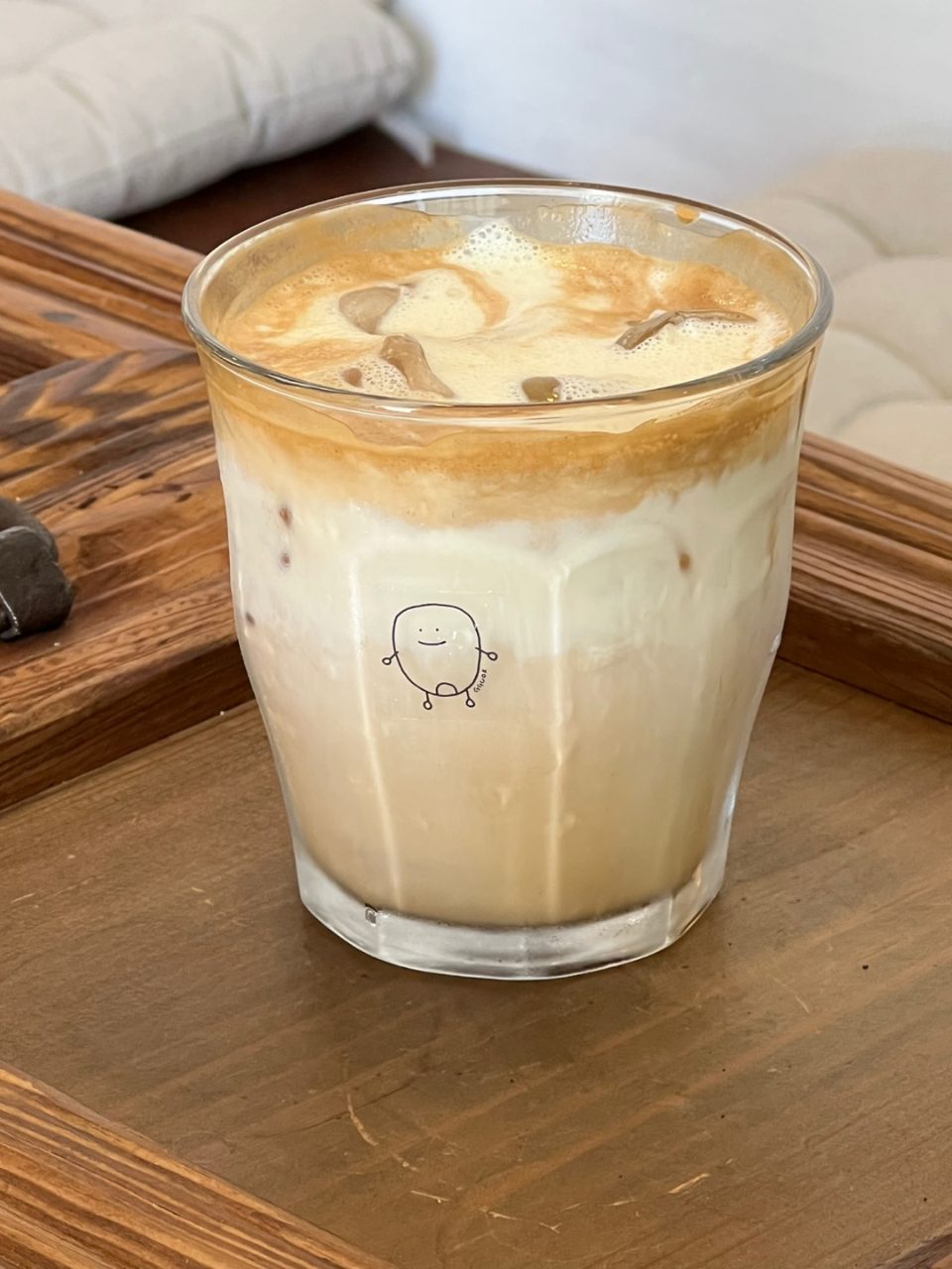 꾸옥 GGUOK 사진