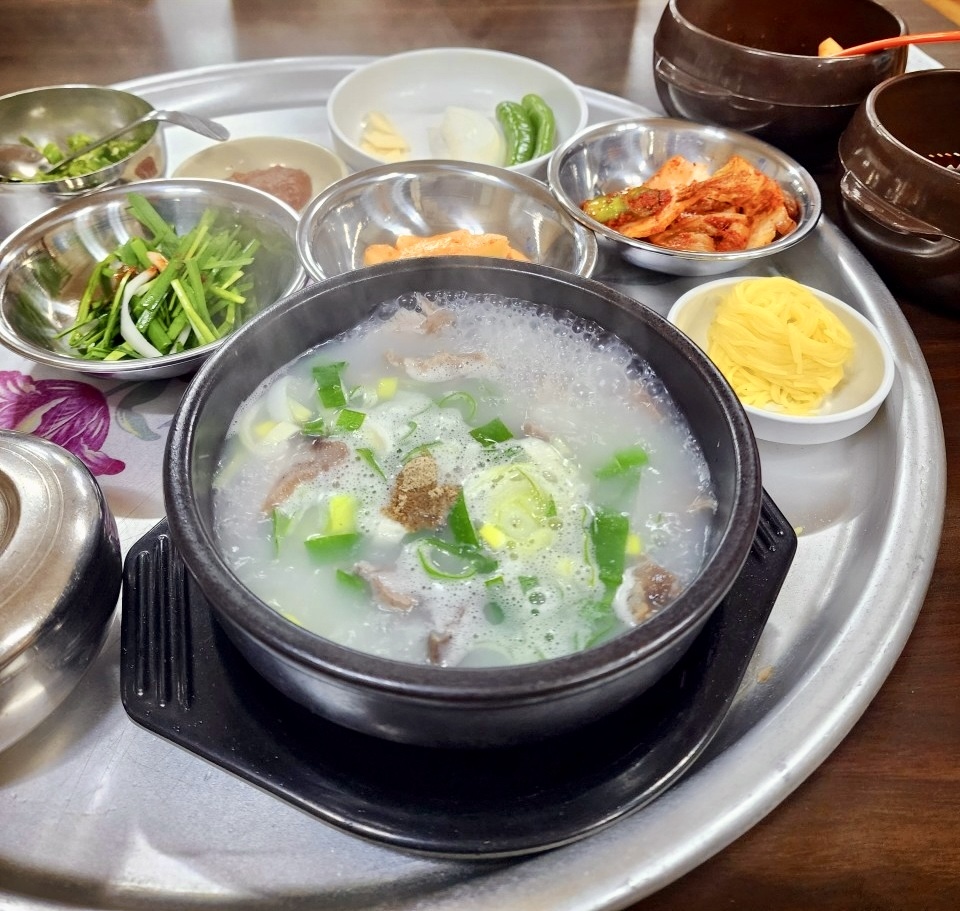 용강돼지국밥 사진