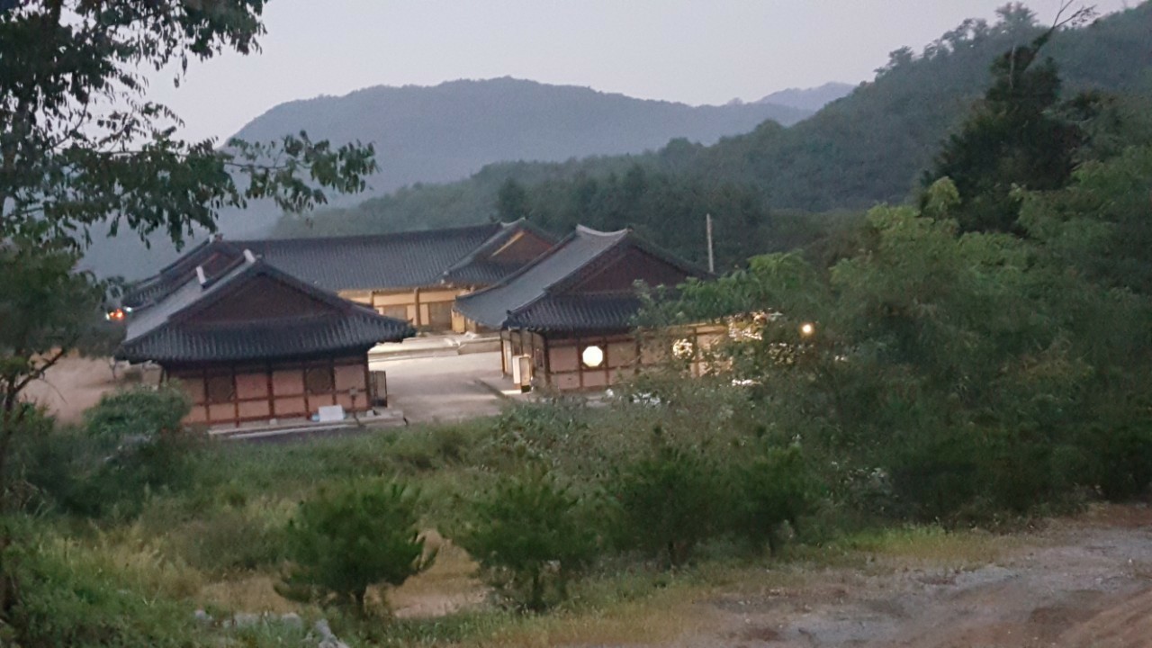 몽그리즈치즈카페 사진 2