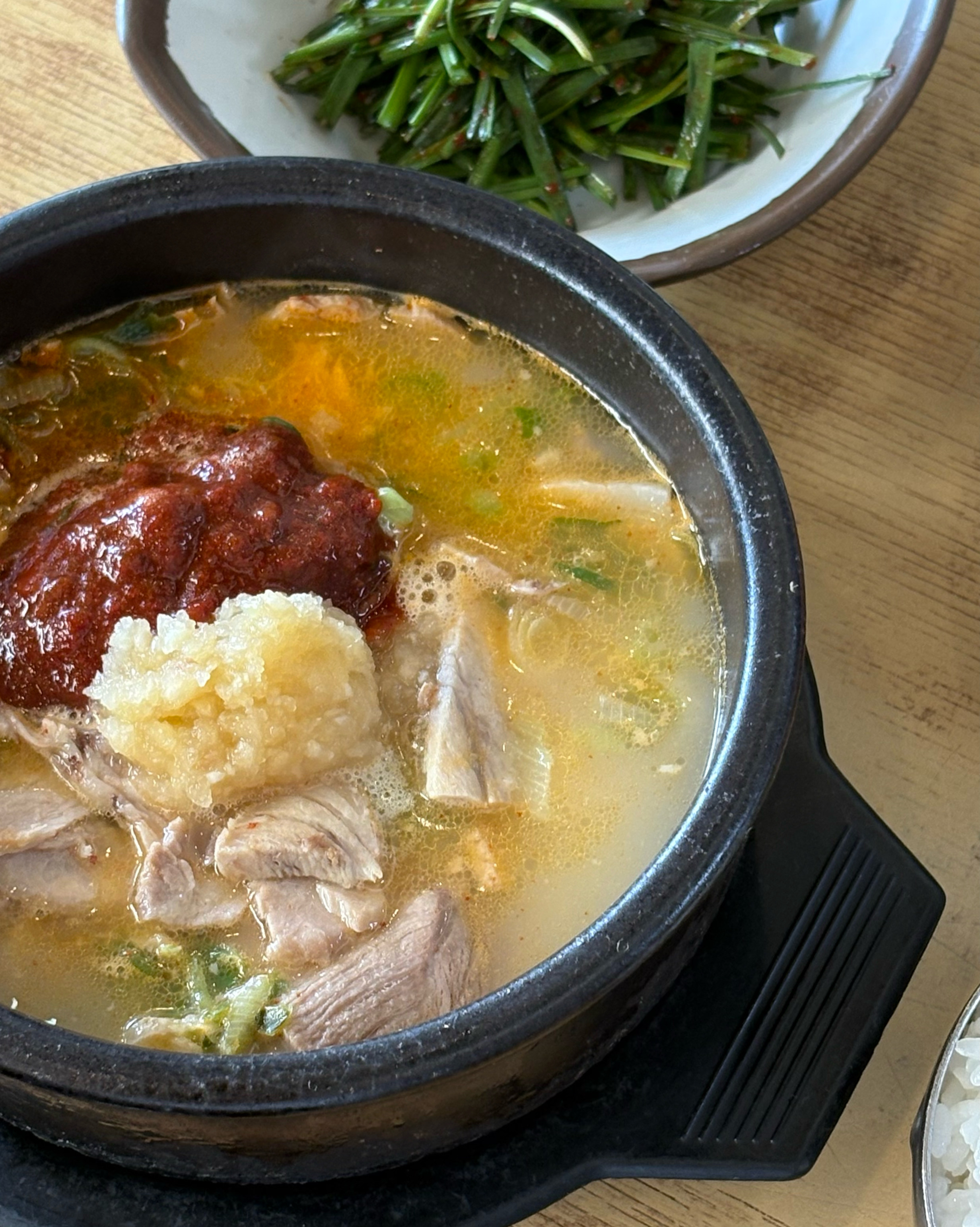 거상수육돼지국밥 덕포점 사진 5