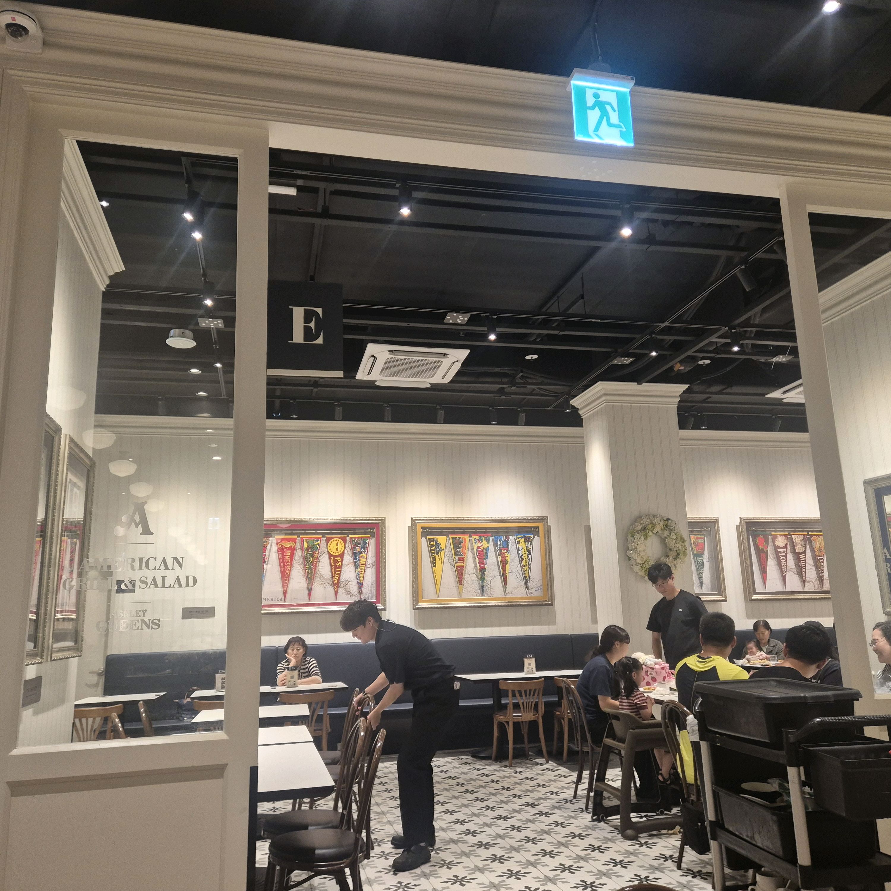 애슐리퀸즈 스타필드마켓 일산점 사진 4