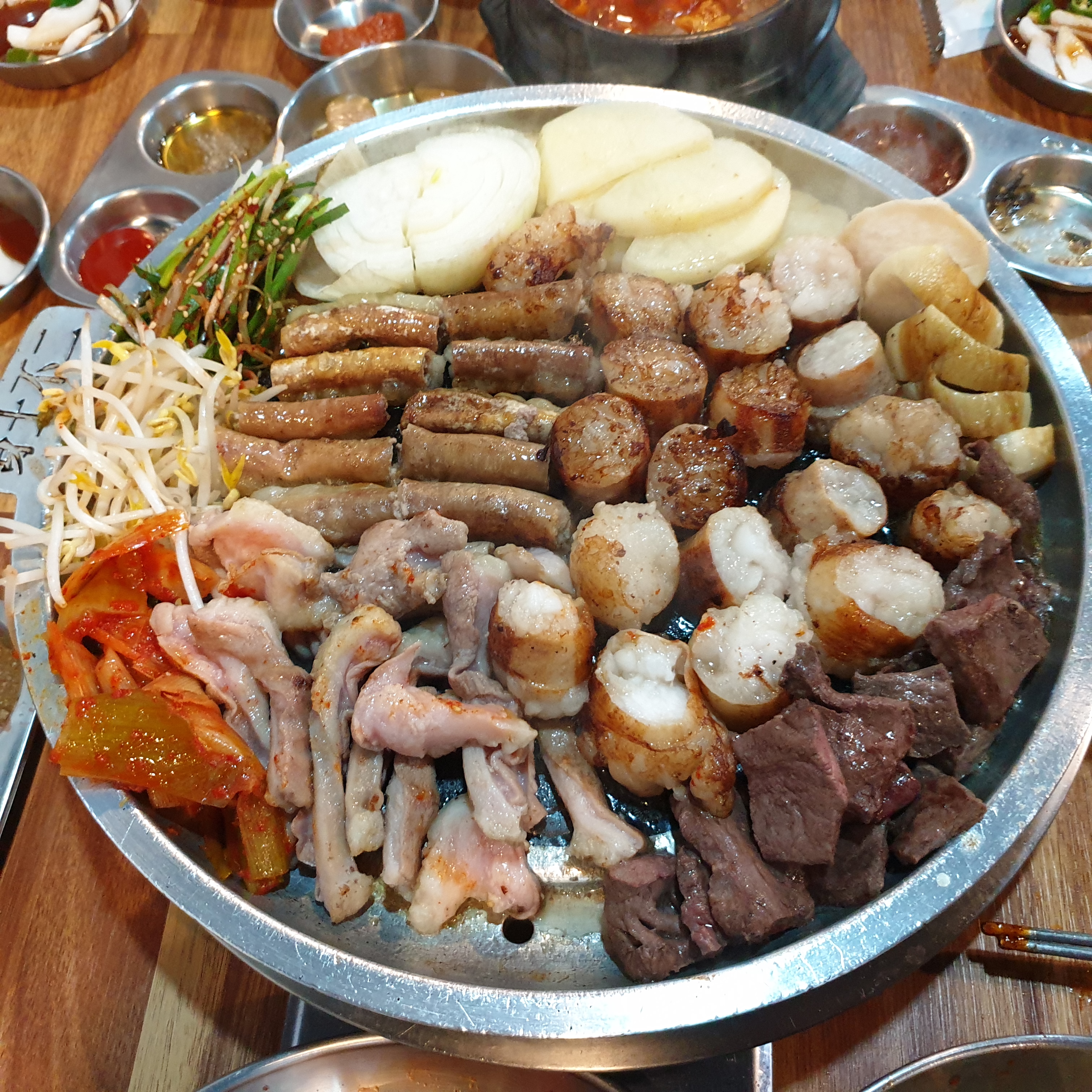 쌍둥이네황소돌곱창 사진 2