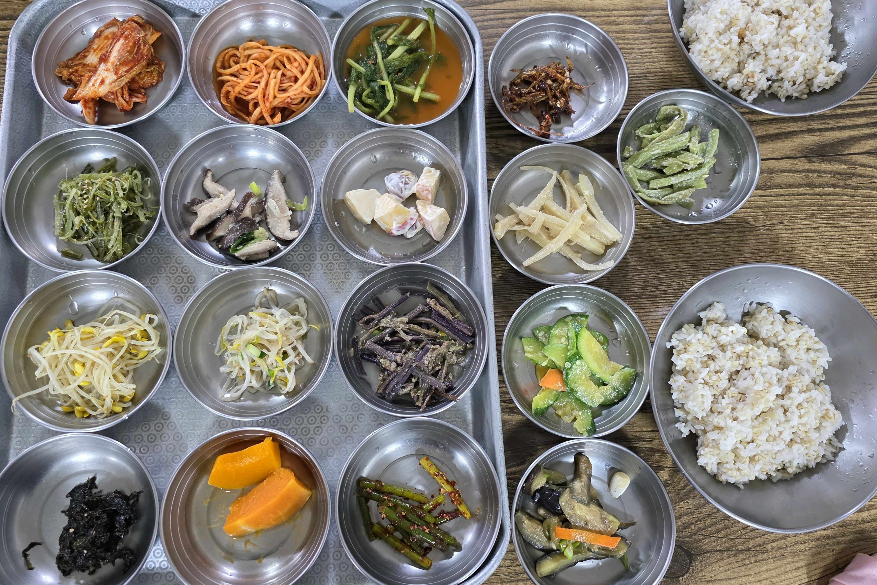 연지보리밥 사진 2