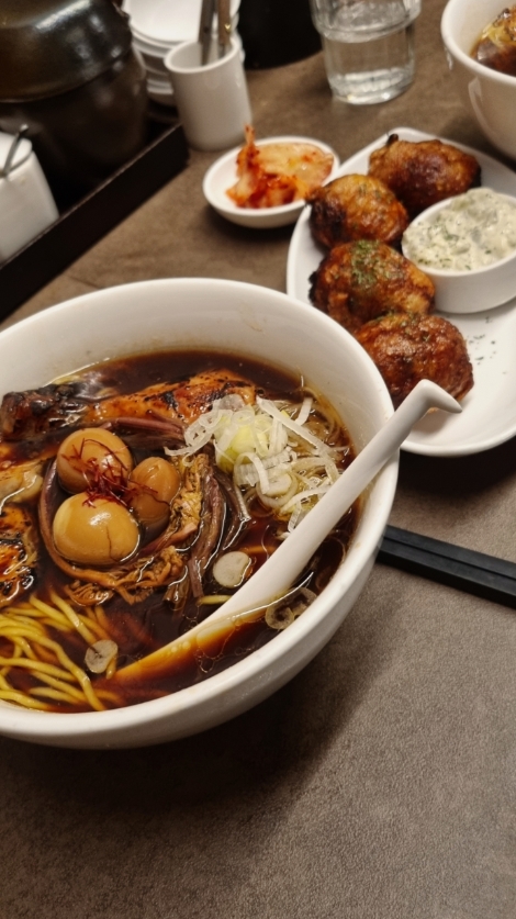 라무라 합정 사진 2