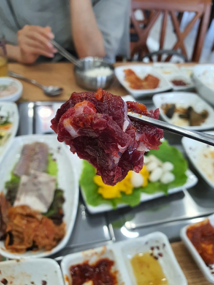 화성식육식당 사진 2