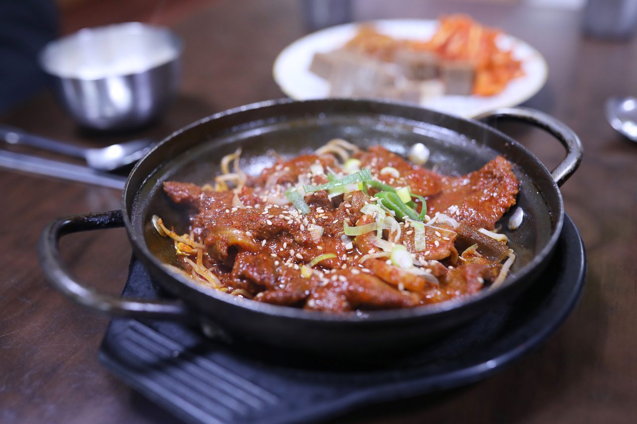 한솥밥뚝배기 사진