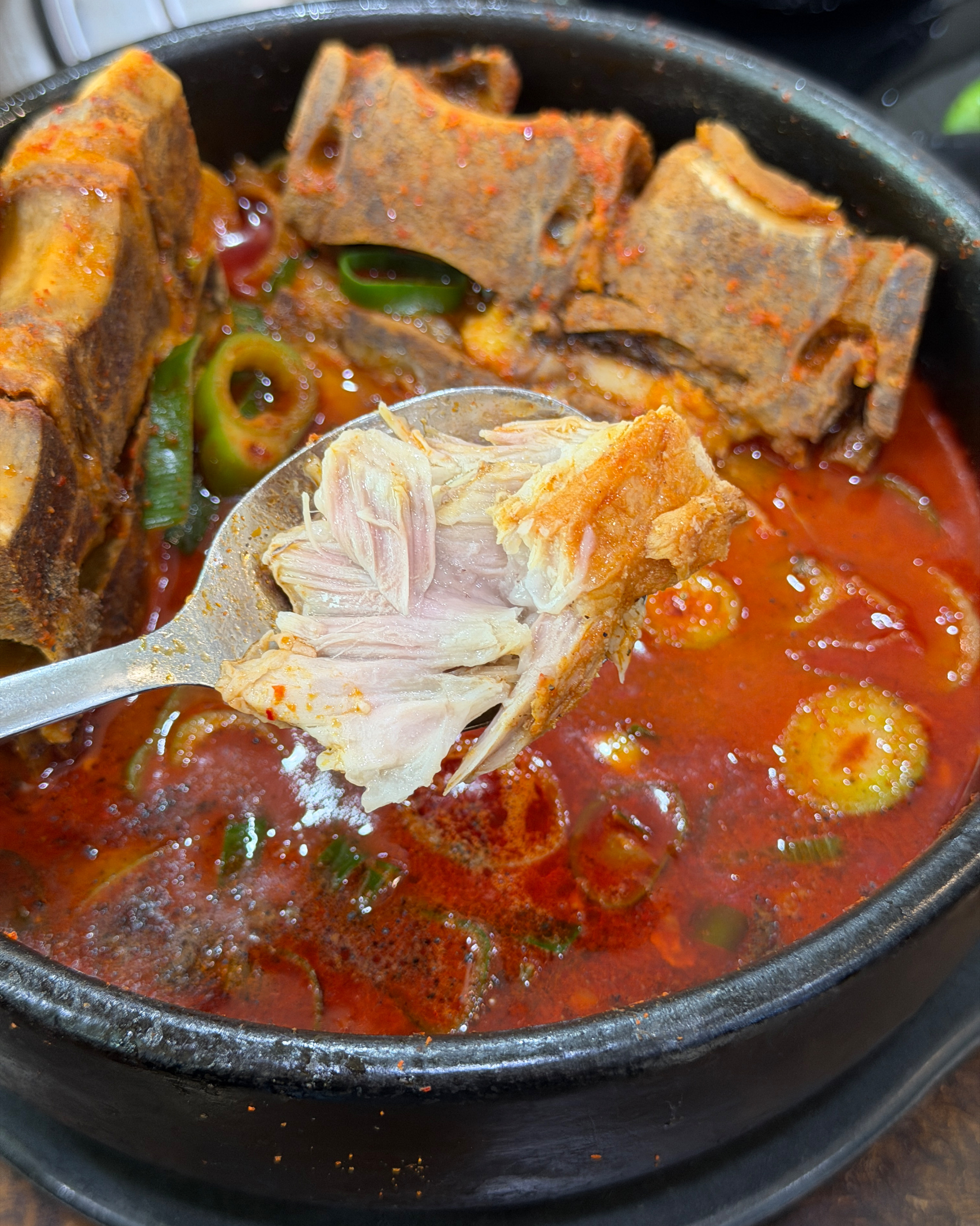 얼큰한뼈해장국 사진 3