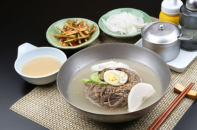 오박사냉면 사진 3