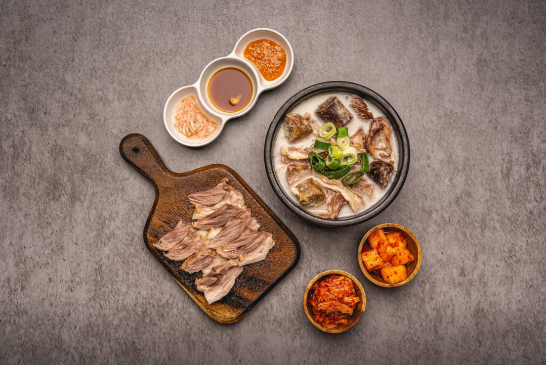 정돈 도마수육 순대국 본점 사진 1