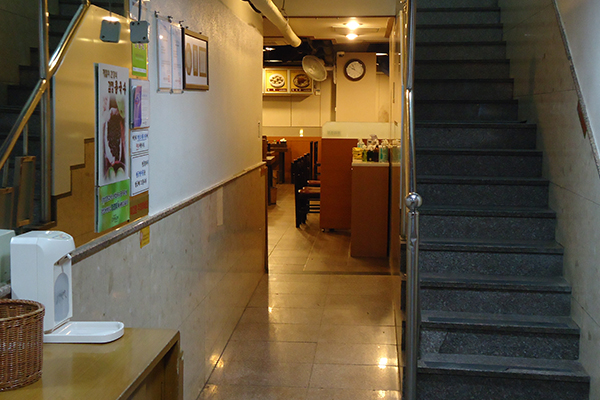 명동교자 1호점 사진 4