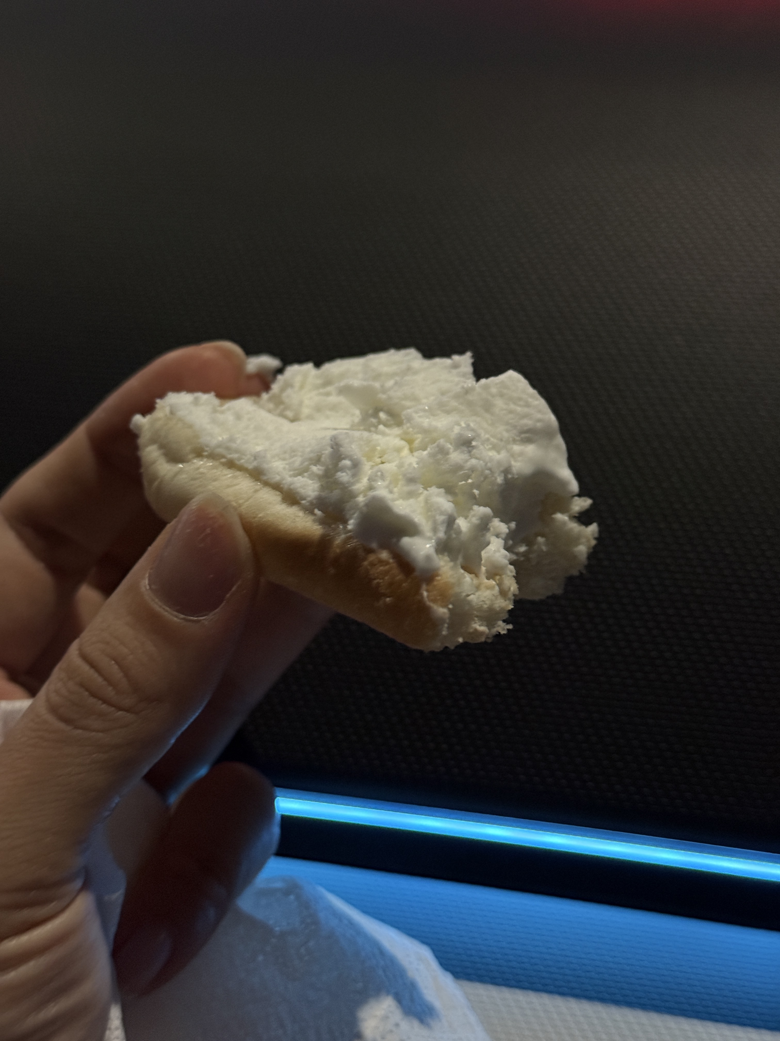 추억의생크림빵 사진 5