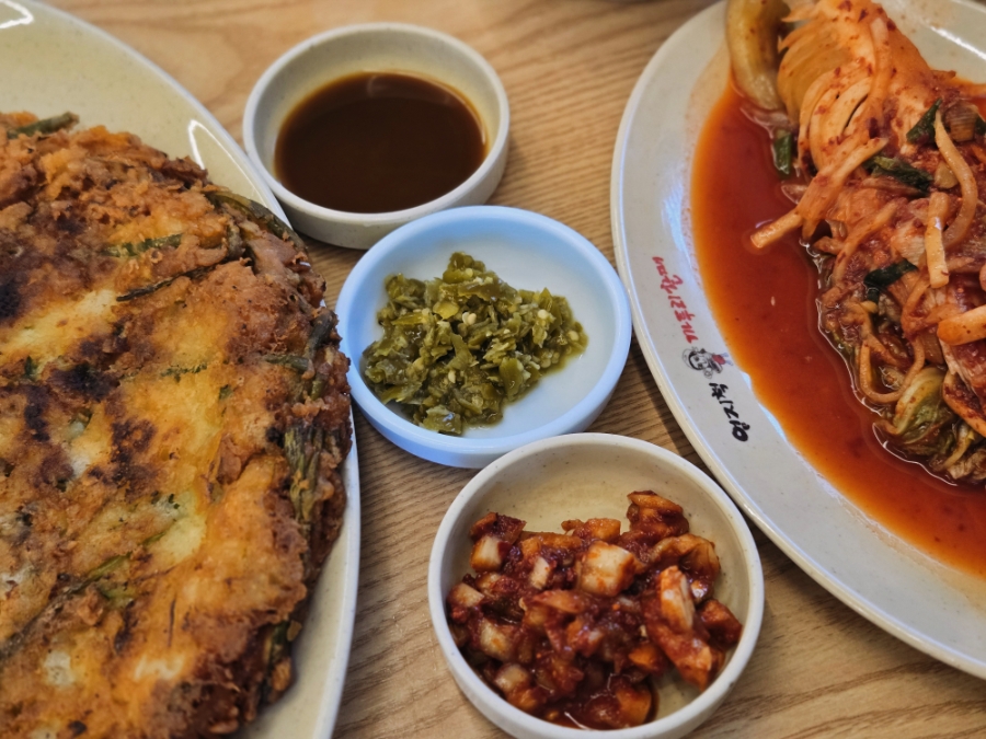 엄지척까투리할매손칼국수 사진 4