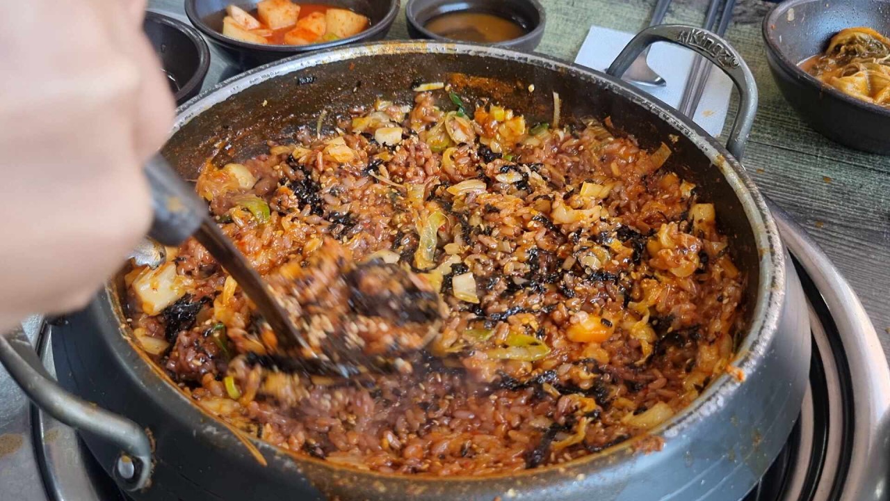새벽감자탕 당곡역점 사진 4