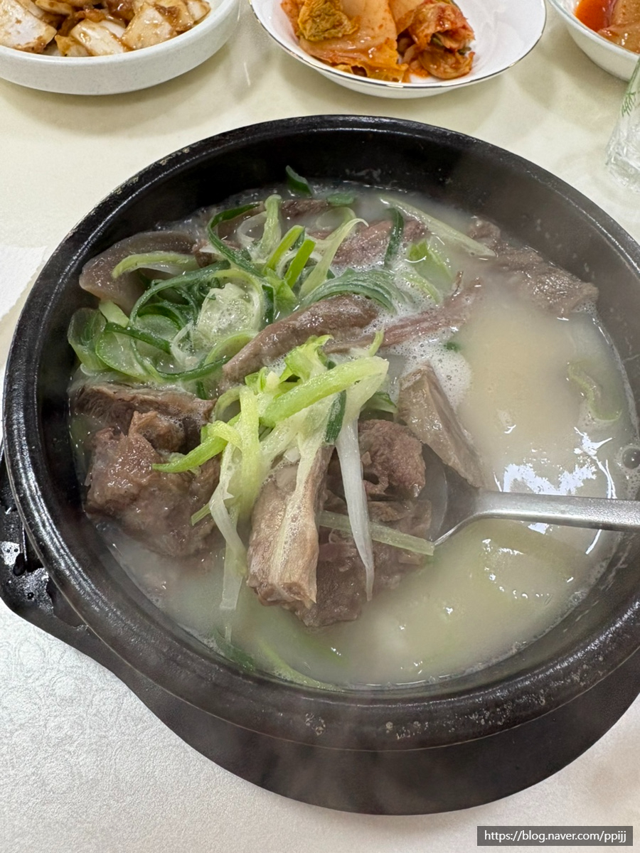 한우소머리곰탕 사진 4