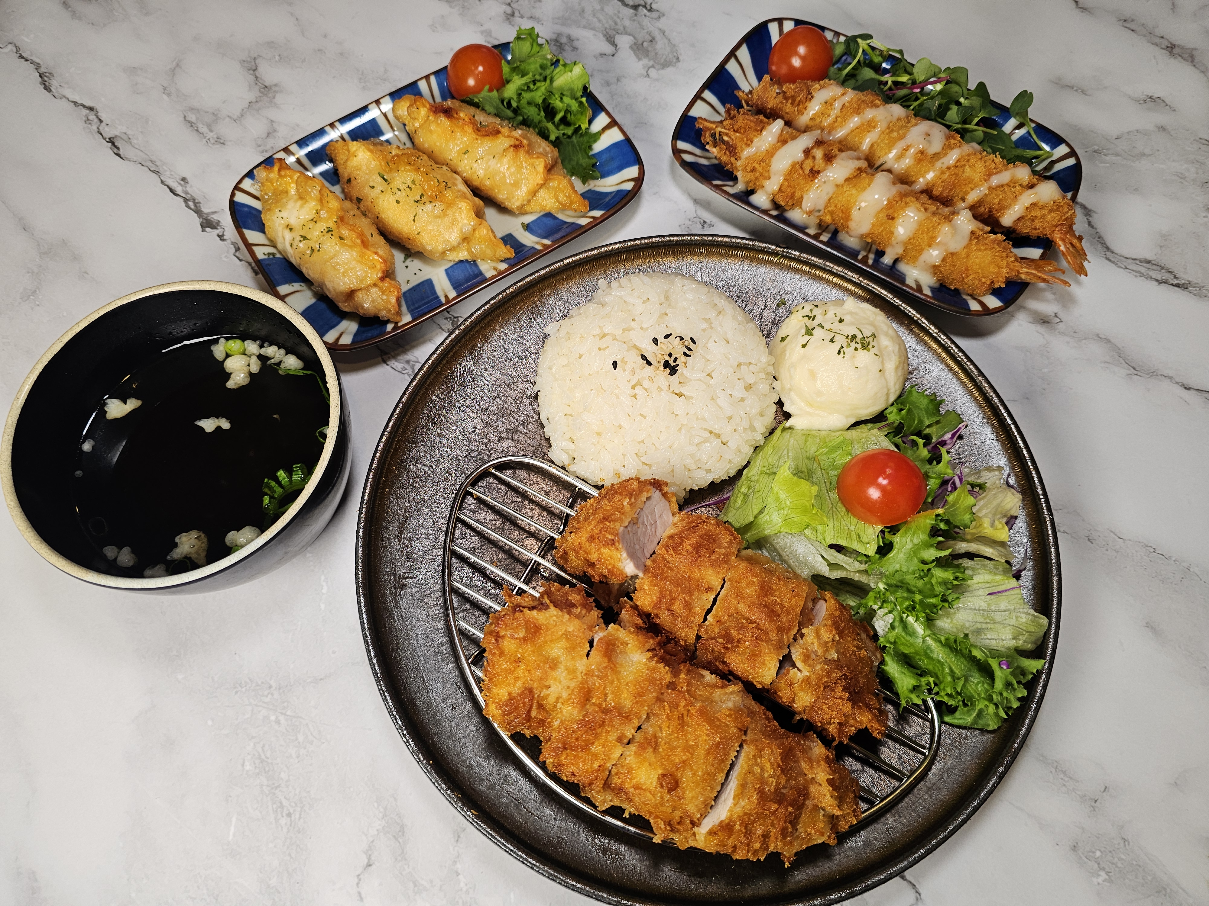 동동가정식덮밥 마포구청점 사진 2