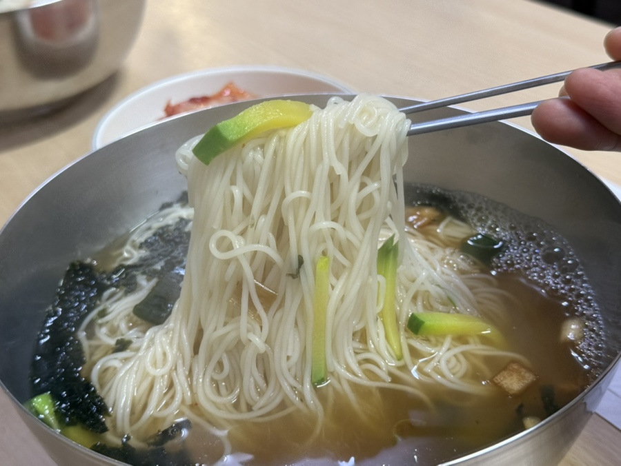 청석골잔치국수 사진 3