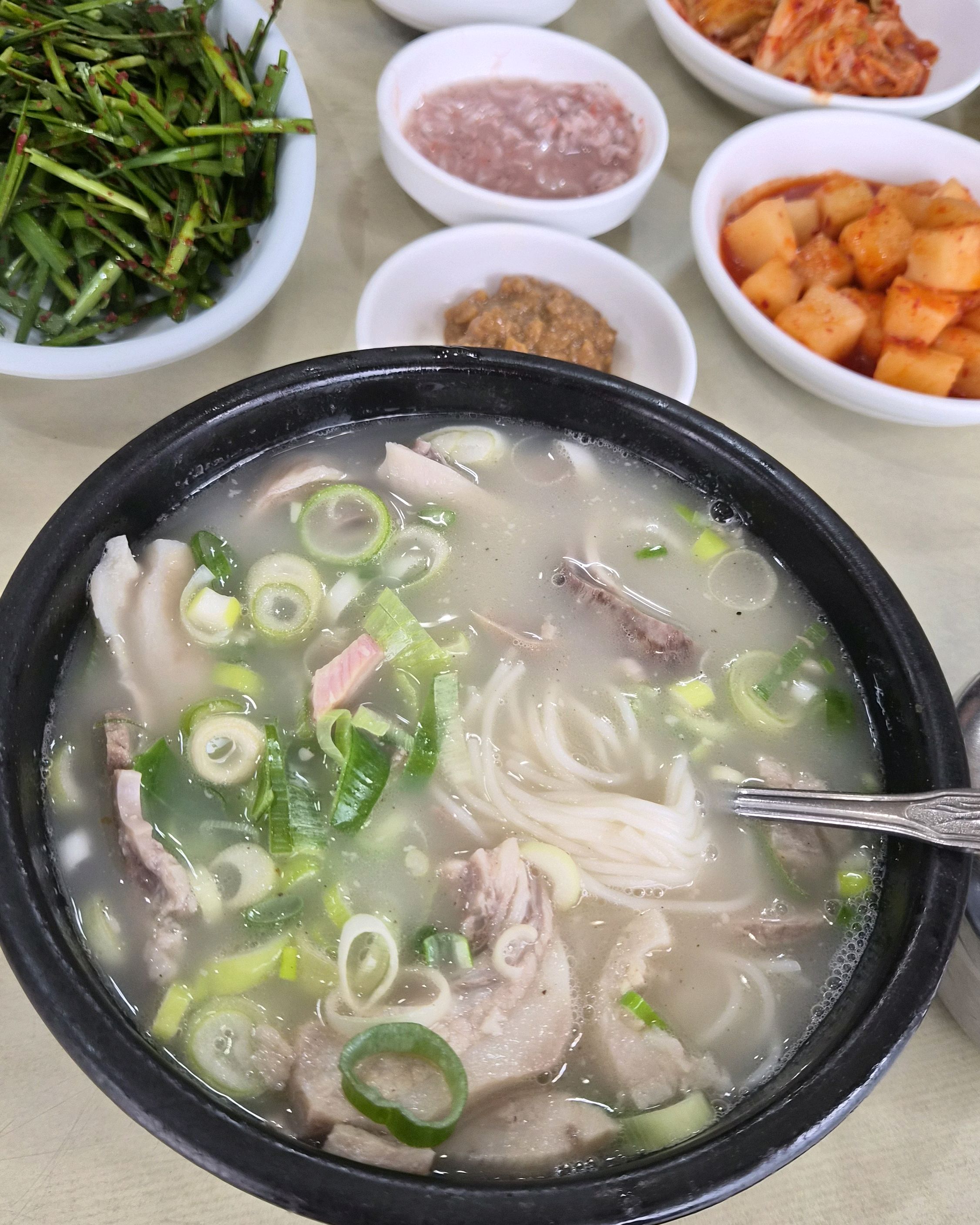 삼성돼지국밥 사진 3