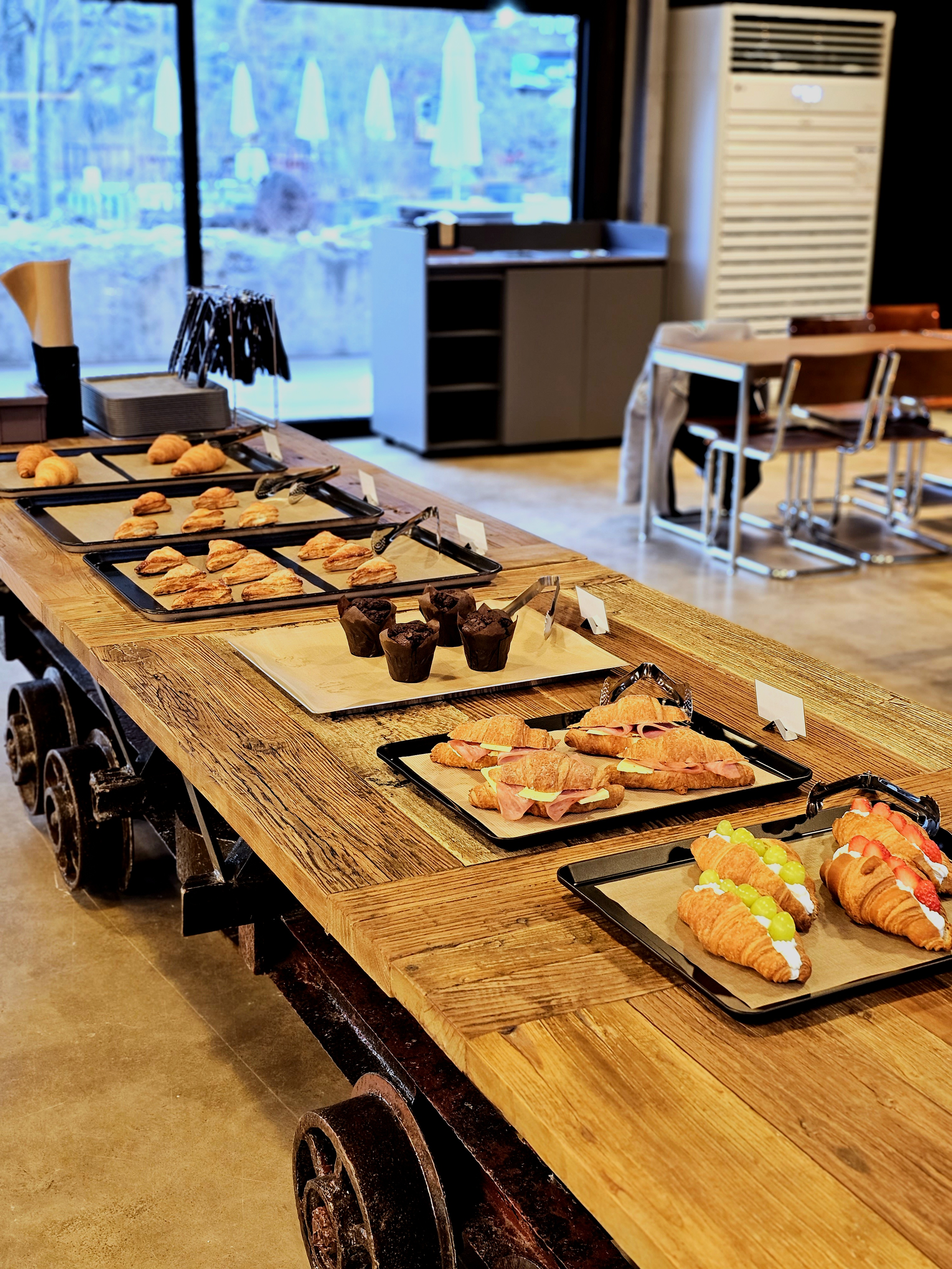 활옥미분공장 Cafe & Grocery 사진 5