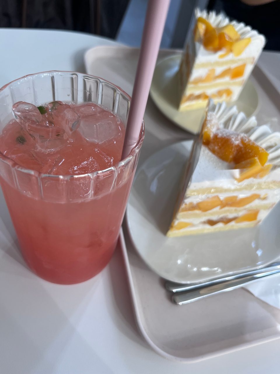 프루티에 사진
