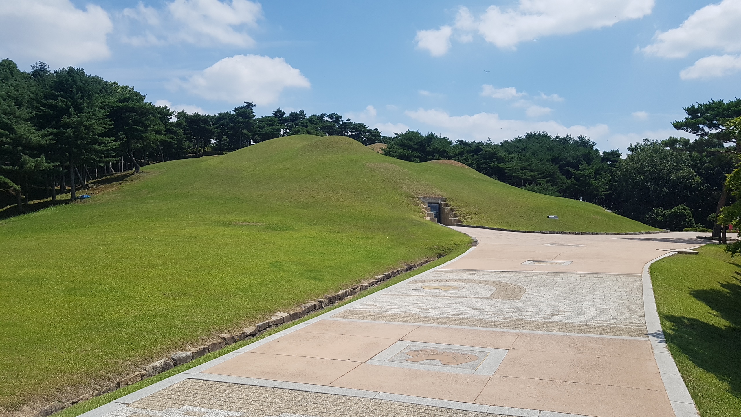 공주무령왕릉과왕릉원 사진 2