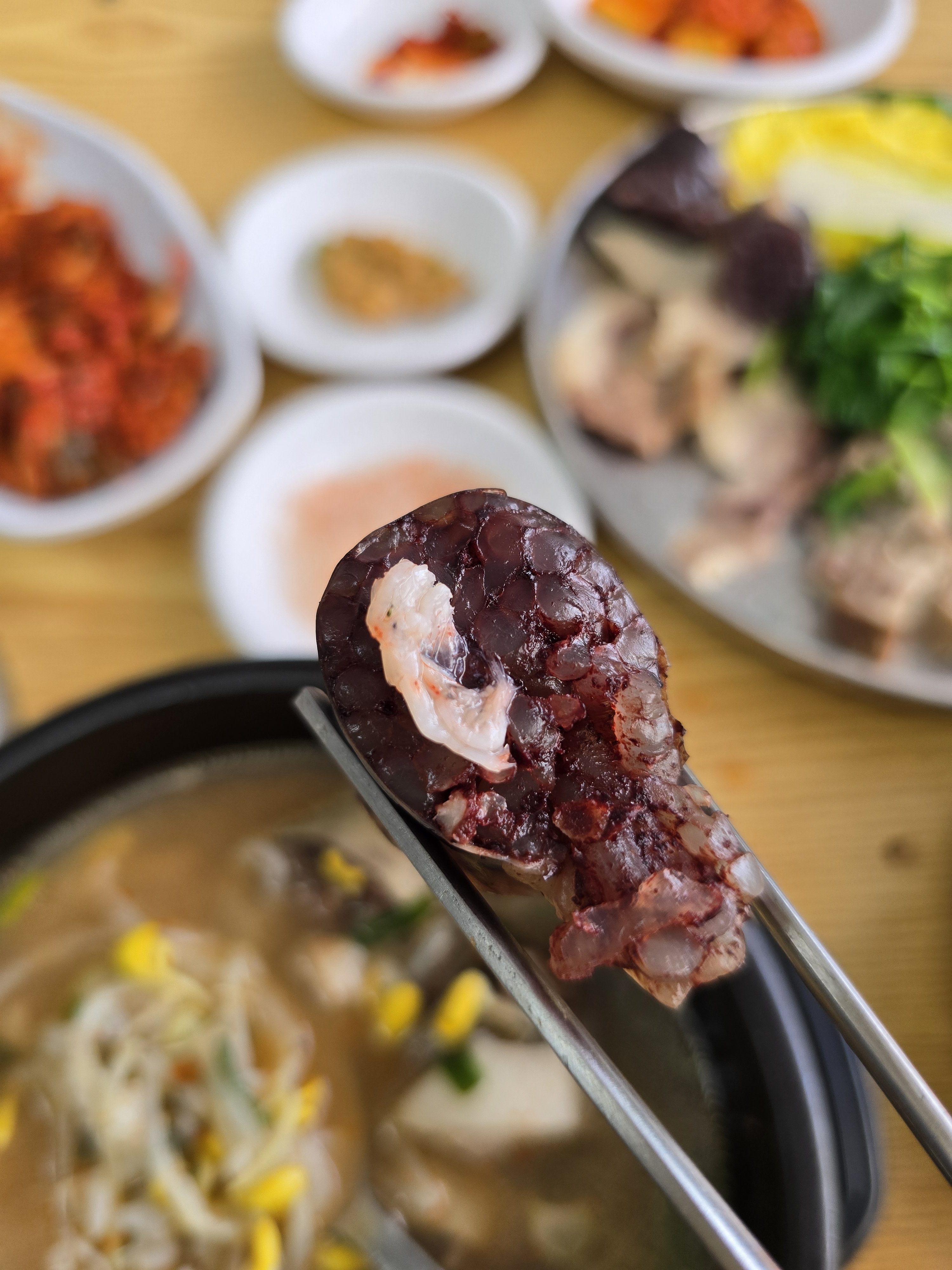 웃장 인생국밥집 사진 4