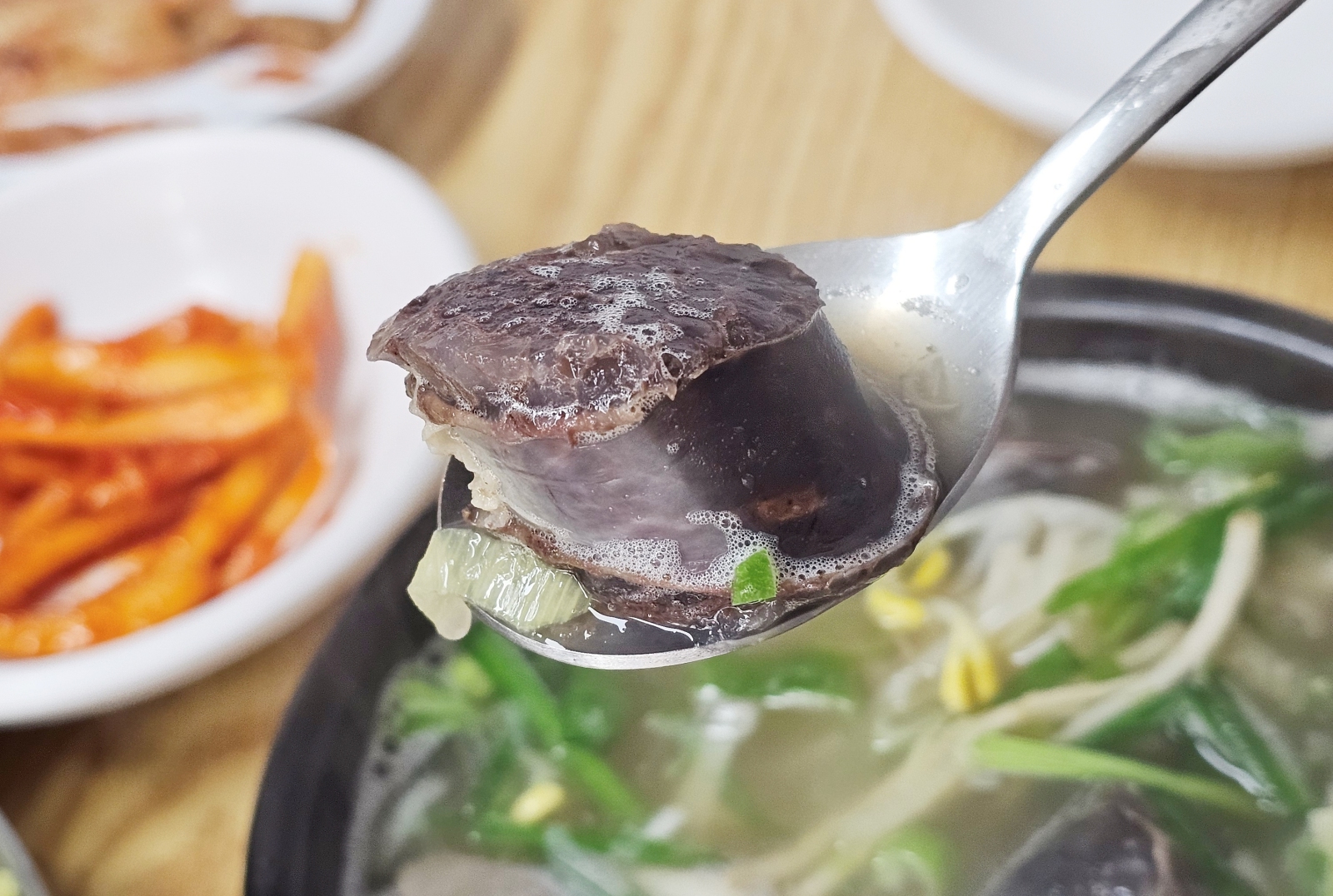 웃장 인생국밥집 사진 5