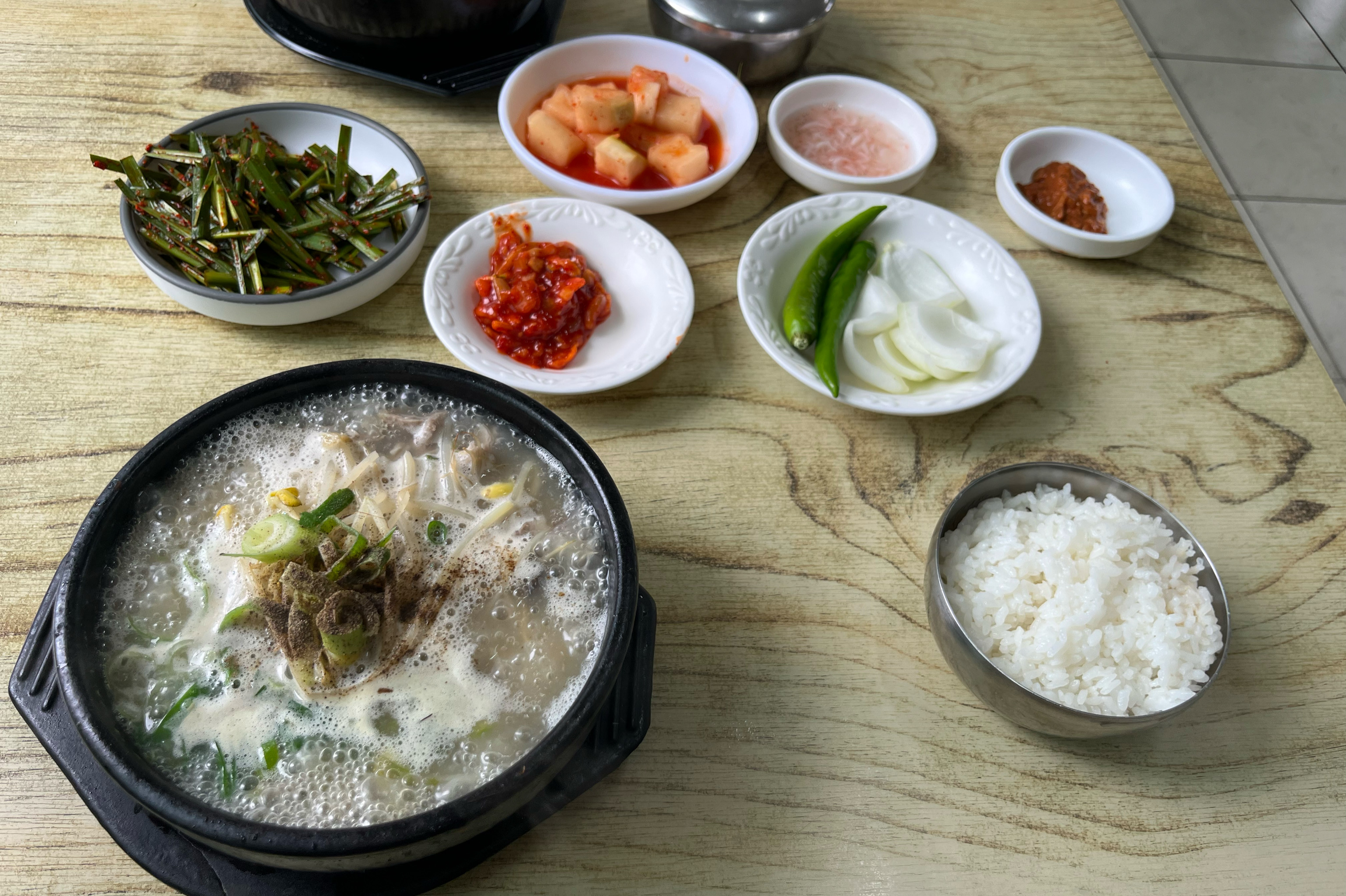 고성장터국밥 사진 2