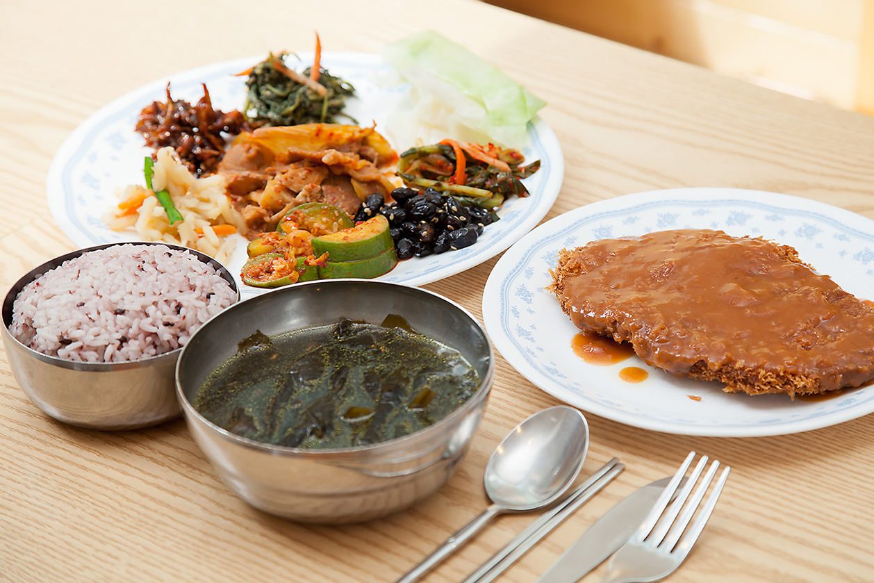 착한돈까스 사진 2