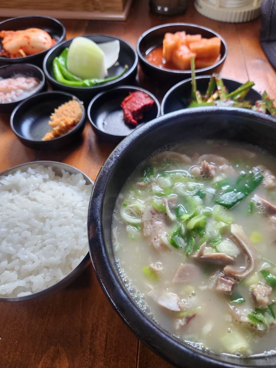 황룡우시장국밥집 사진 2