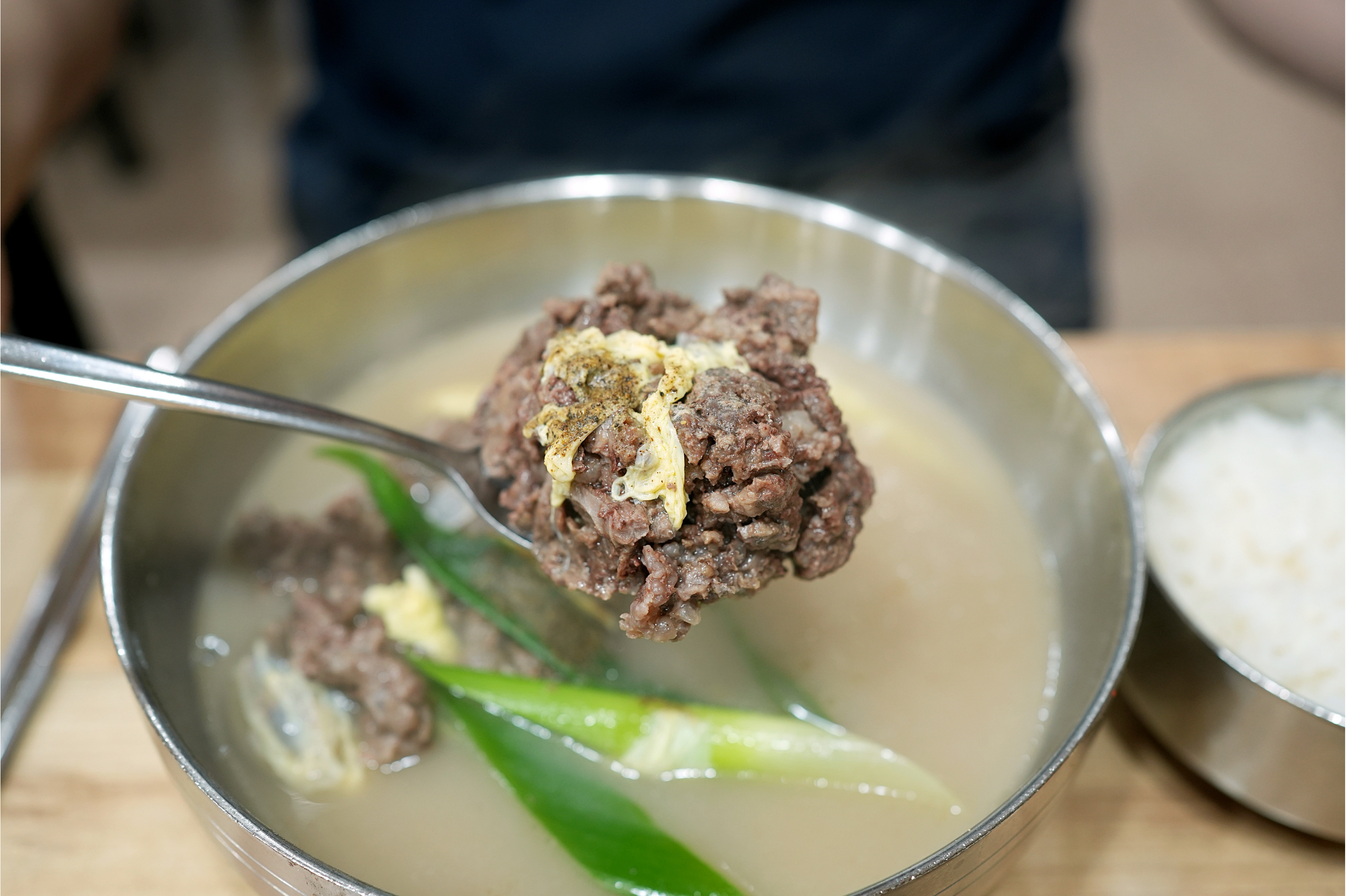 명신식당 사진 1
